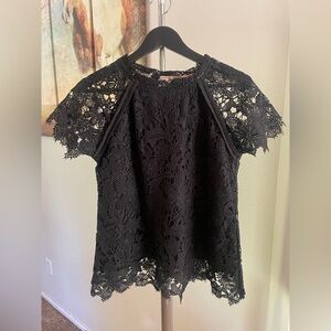 Guest Editor Sz S  Black Lace Top